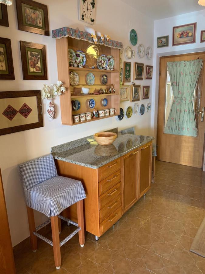 Rozita Seaside Relax Apartments Podgora Eksteriør bilde