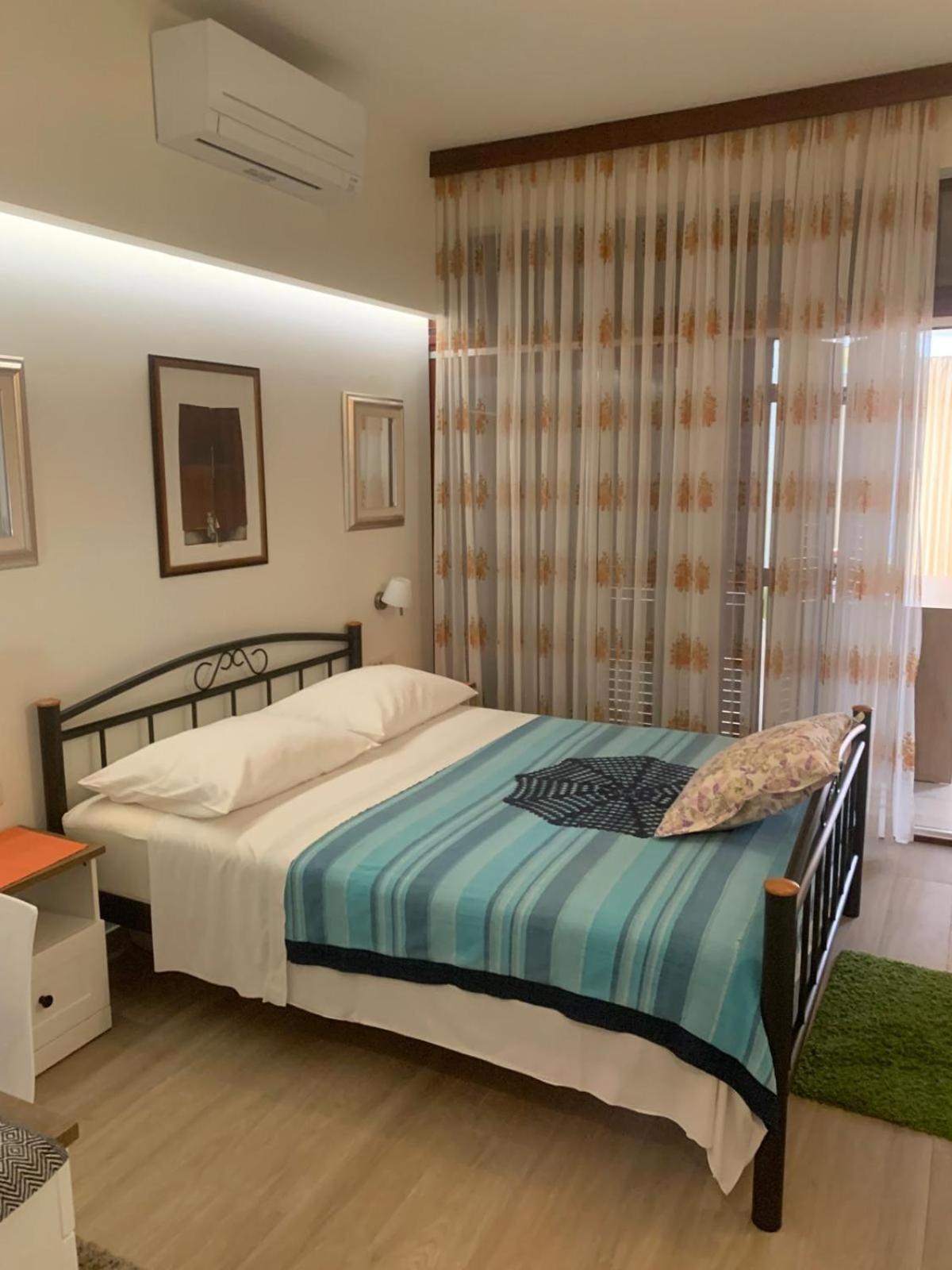 Rozita Seaside Relax Apartments Podgora Eksteriør bilde