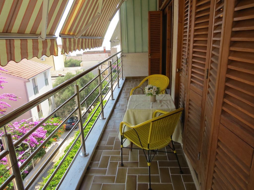 Rozita Seaside Relax Apartments Podgora Eksteriør bilde